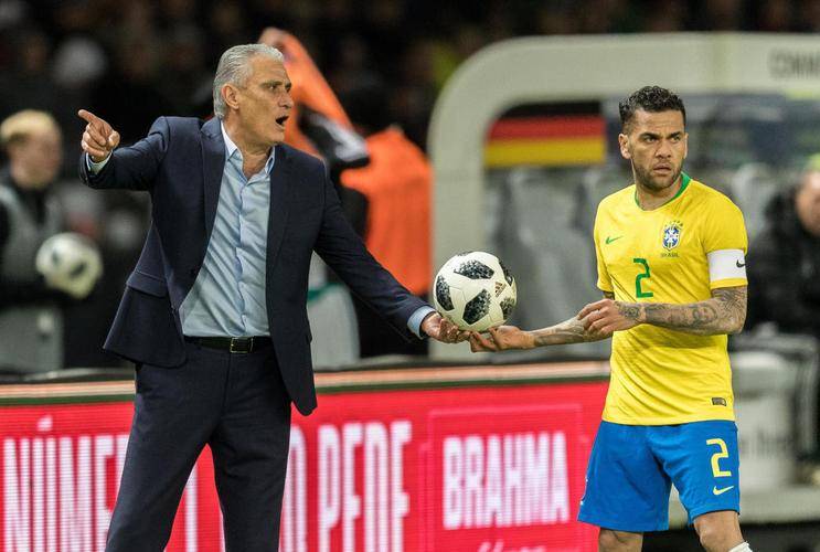 爱游戏APP-关于冲刺阶段葡超传出新动向，毕尔巴鄂竞技造点机会，管理层表态——压力陡增，心理建设被强调的信息-爱游戏APP